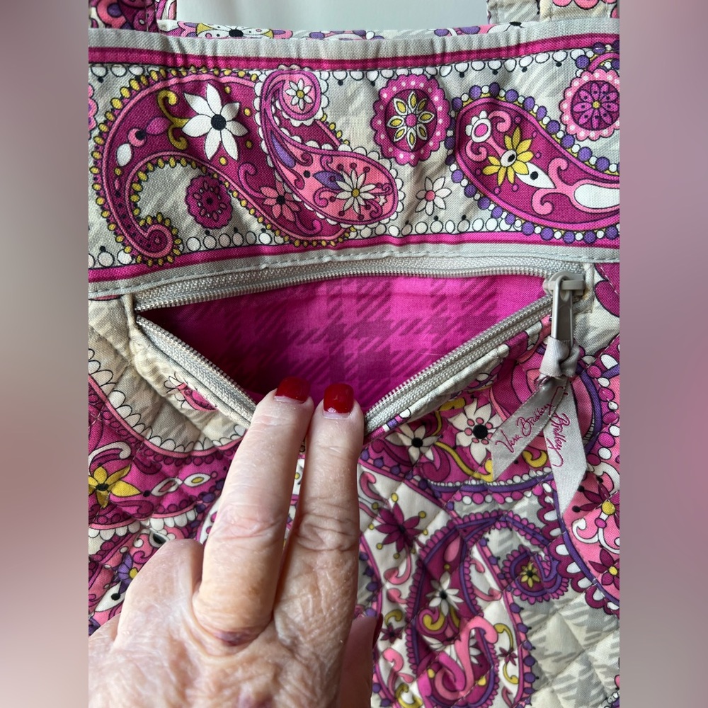 VERA BRADLEY -  Purple and Pink Paisley Tote - Laptop Section - Picture 2 of 15